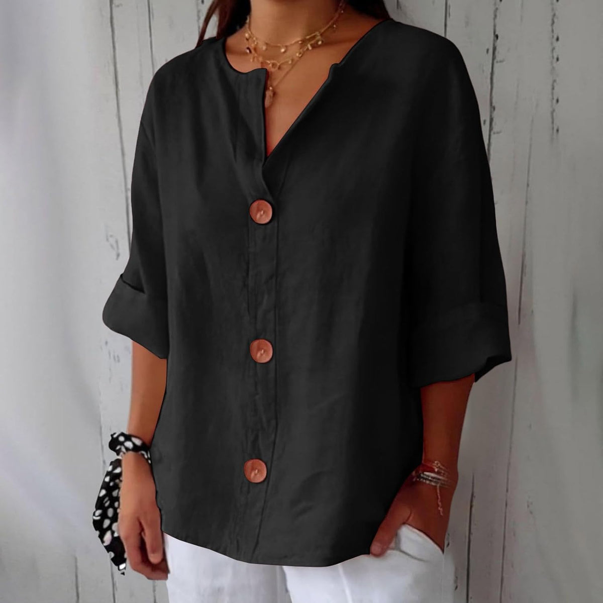 Nara – Relaxed Linen Blouse for Timeless Elegance